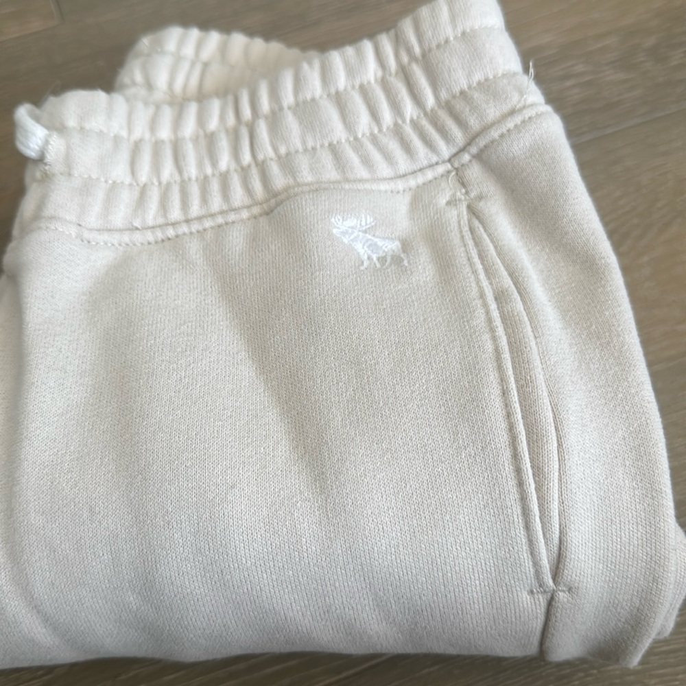 Abercrombie Kids joggers